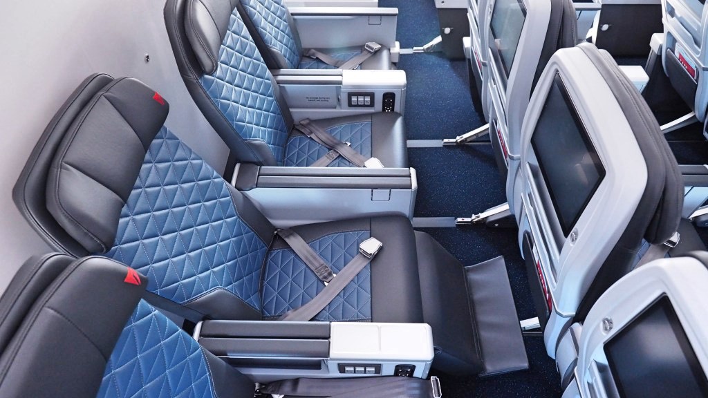 delta premium economy class