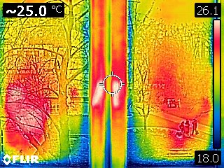 Das ist die Innenaufnahme eines Fensters im Neubau