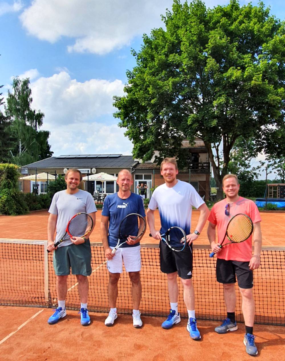 Herren 30 der SSV Tennissparte in Isernhagen auf Erfolgkurs