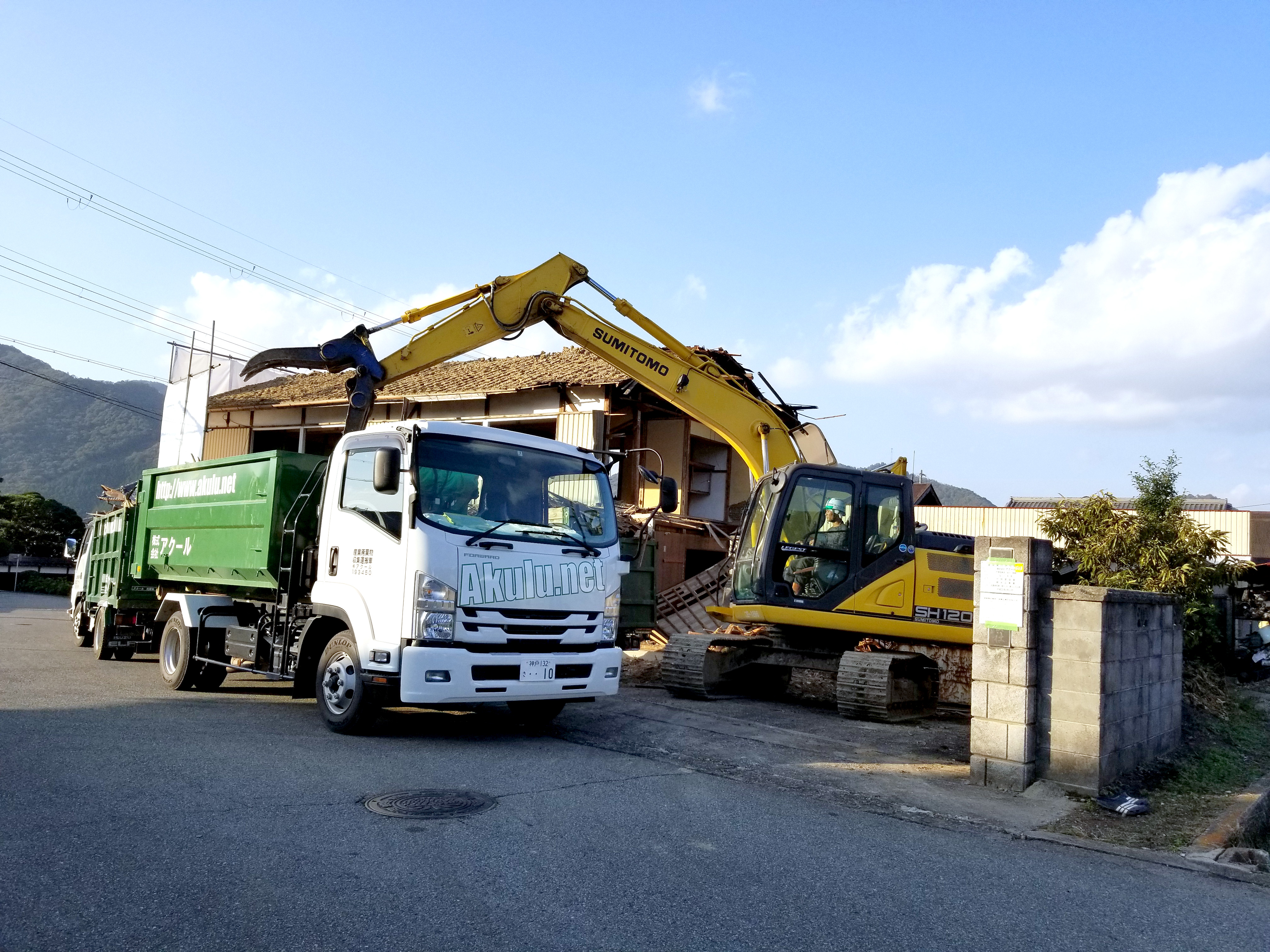 株式会社アクール