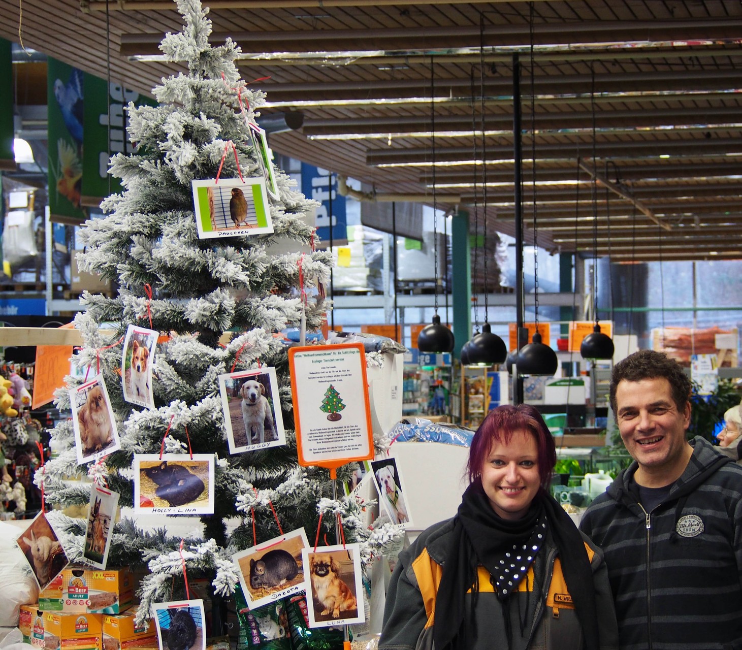 Weihnachtsbaumaktion Der Firma Hornbach In Esslingen Zugunsten