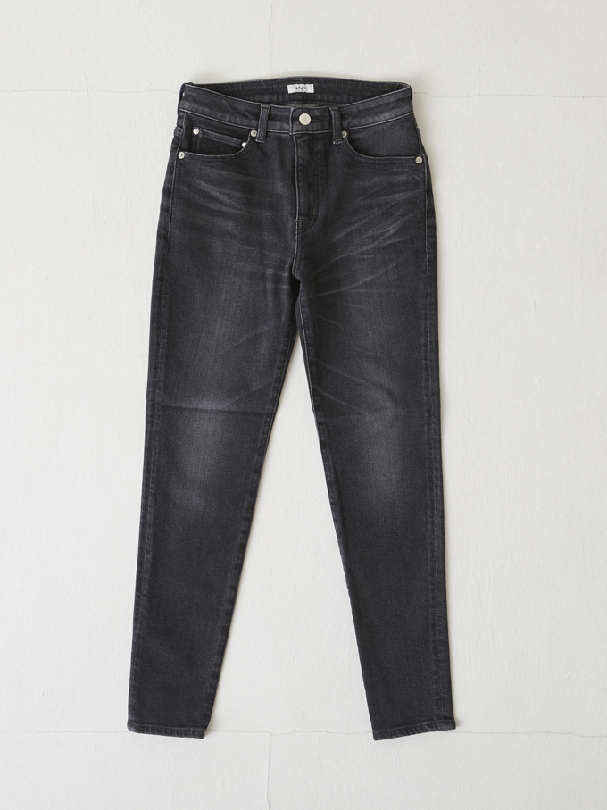 Black 1year (-13)