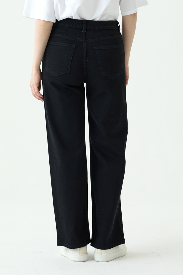 Black (-08)