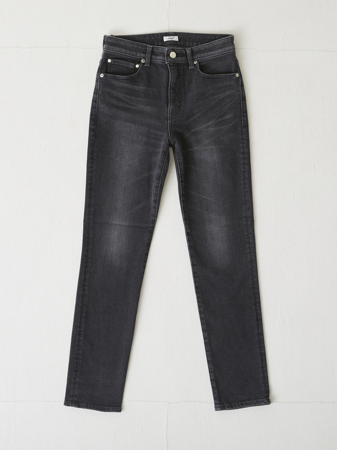 Black 1year (-13)