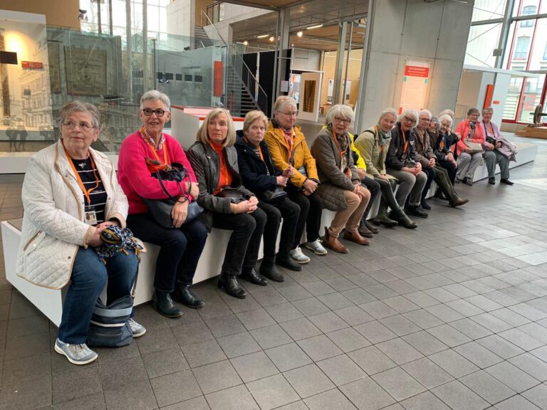 Gruppenbild Museum für Tuch und Technik