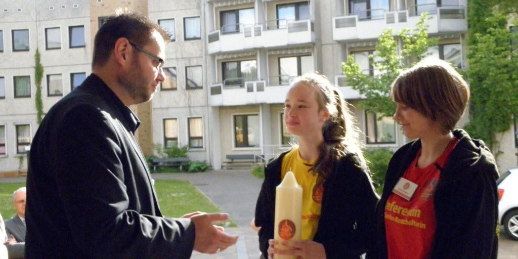 "Die Flamme der Hoffnung - The Flame Of Hope" bleibt ein Zeichen über die Religionen hinweg. 