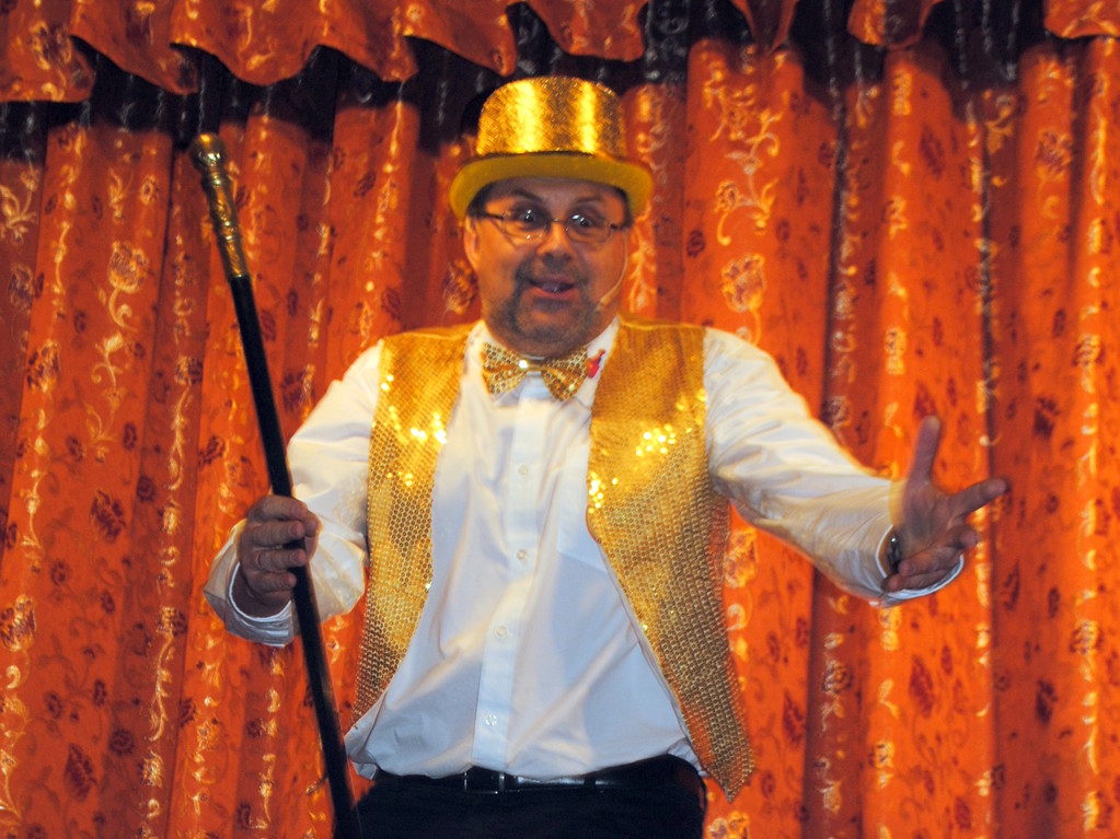 im Cabarebsler-Cabaret