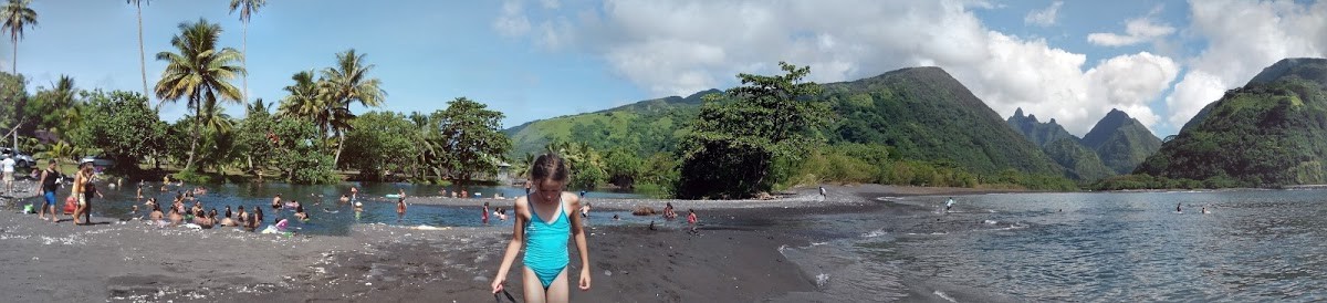 Tahiti Nui, rencontre de l'océan et d'une rivière, avril 2016