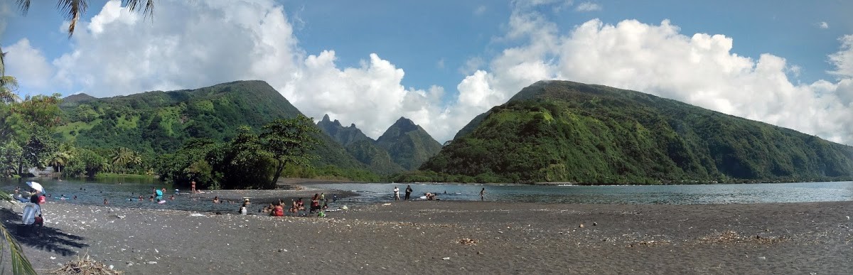 Tahiti Nui, rencontre de l'océan et d'une rivière, avril 2016