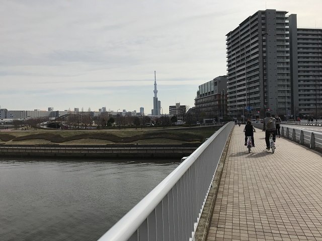 オーケーストア オープンでますます便利に 共用自転車を借りて買い物に行ってみた 選ばれるマンション イニシア千住曙町