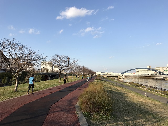 オーケーストア オープンでますます便利に 共用自転車を借りて買い物に行ってみた 選ばれるマンション イニシア千住曙町