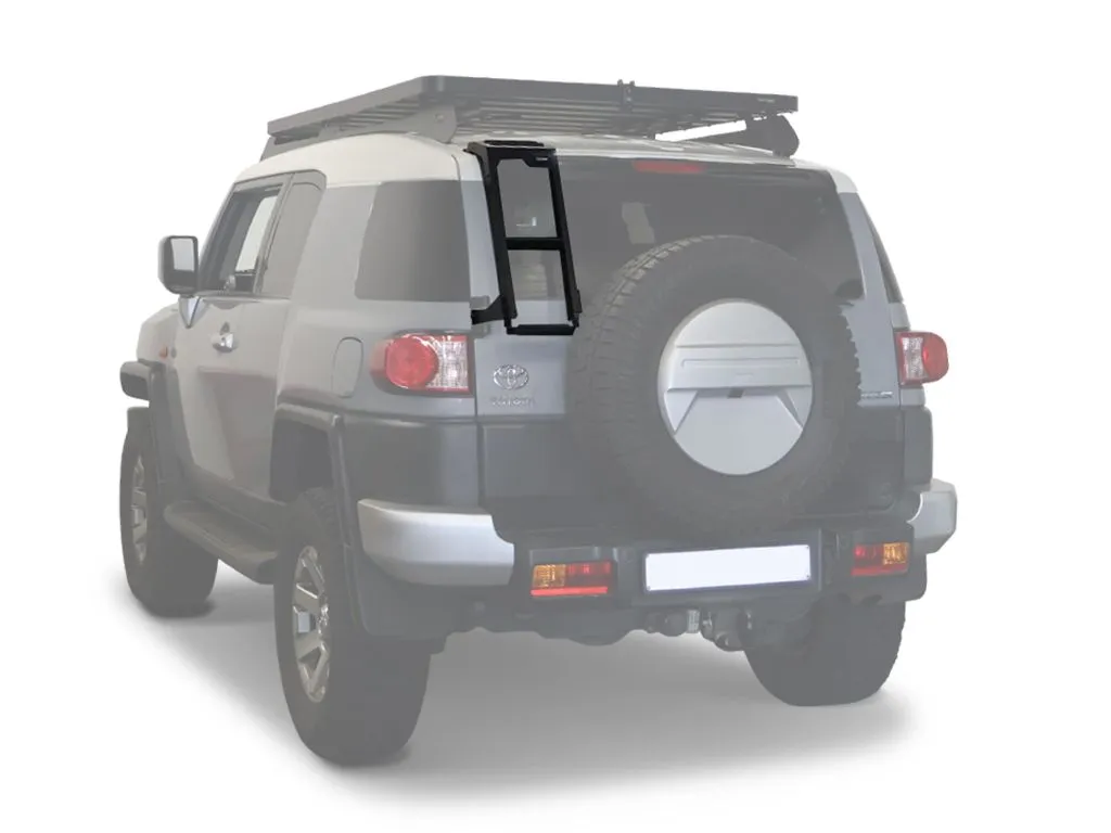 【FJクルーザー専用】ルーフラックへのアクセスをもっと快適にするリアラダー/FRONT RUNNER