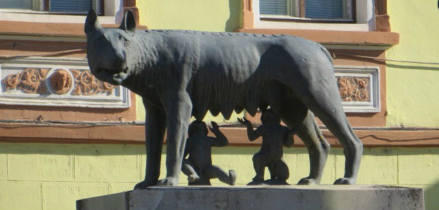Romulus und Remus in Sighisoara (Schaessburg) / Foto: alp