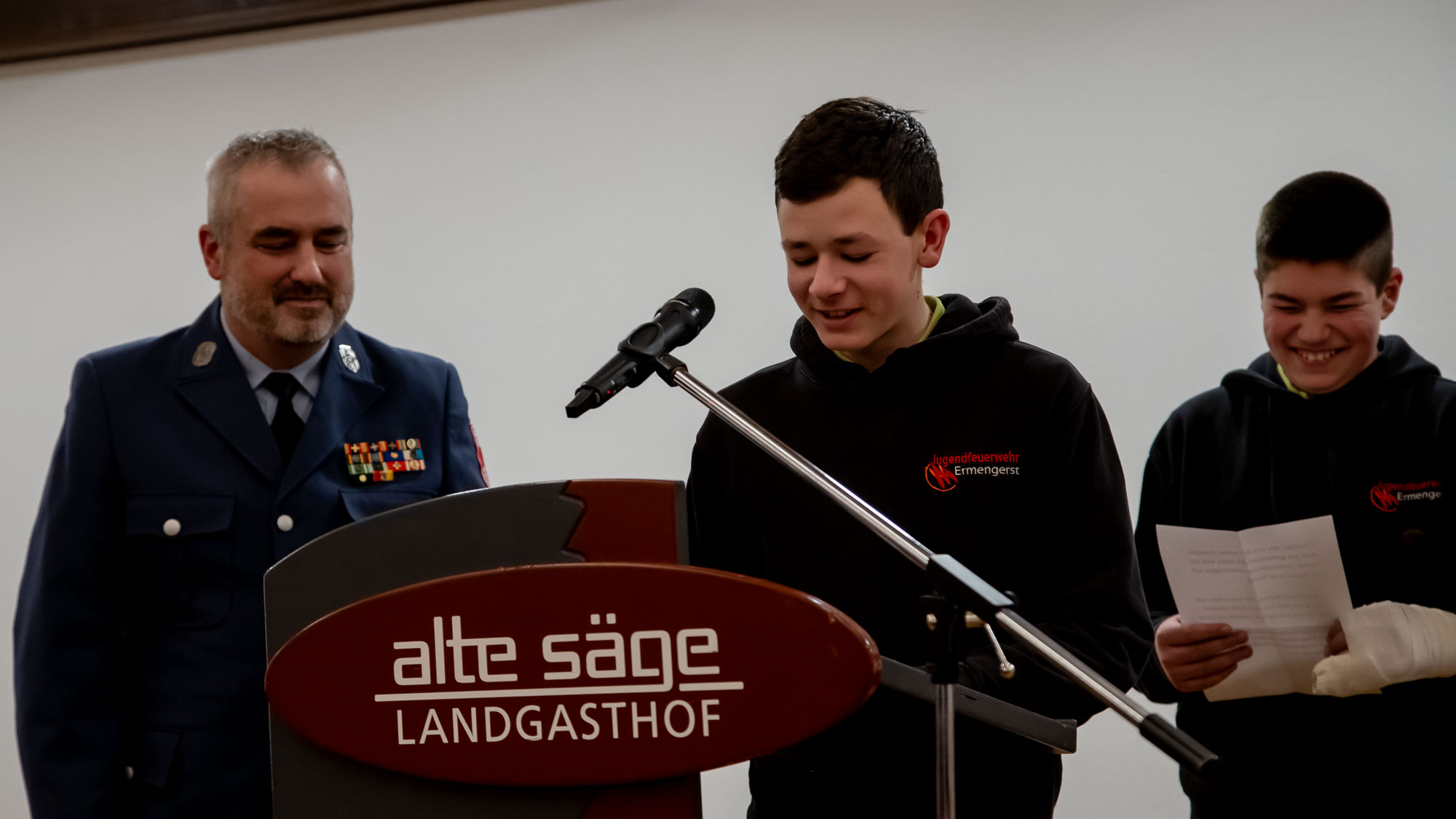 Dank der Jugendfeuer an ihre Ausbilder