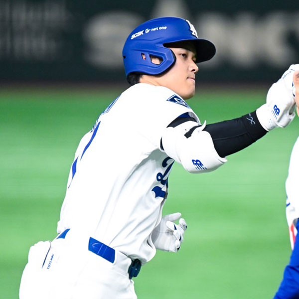 大谷翔平選手の肘サポーターはCW-X