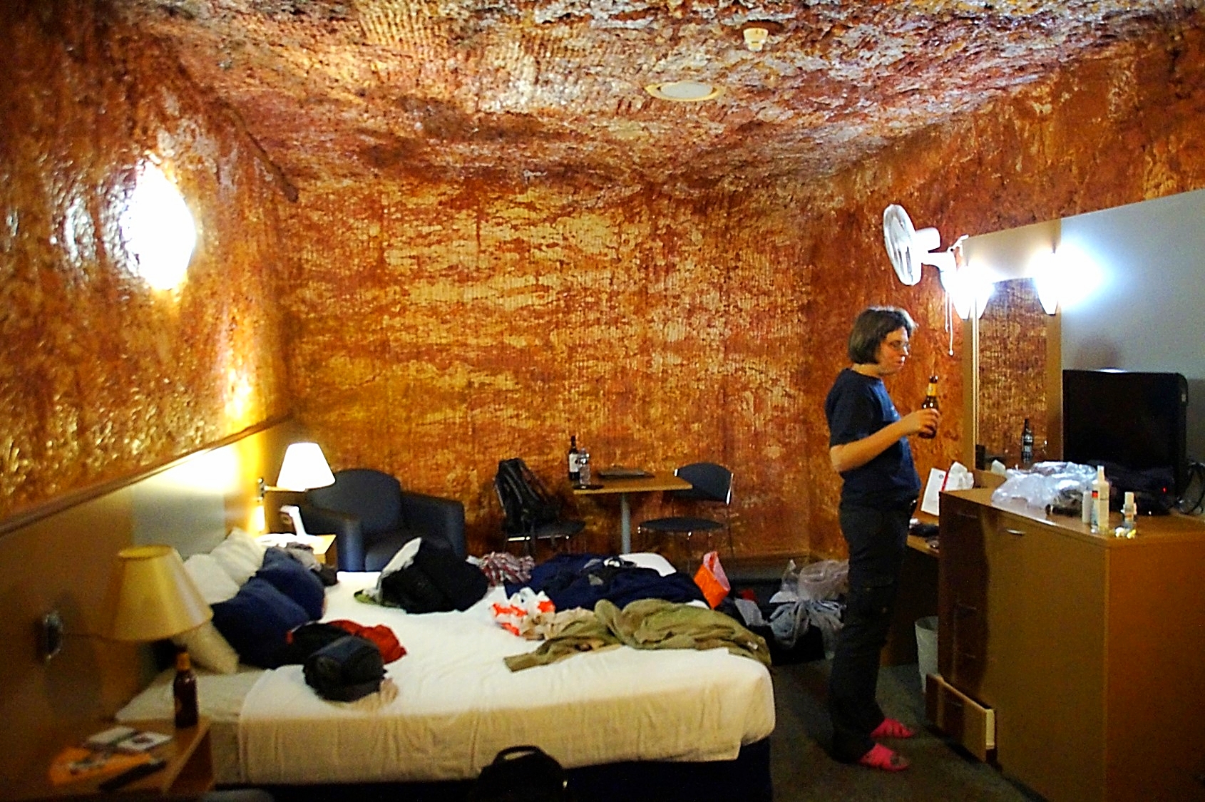 Bonus TOP 1 – Desert Cave Hotel in Coober Pedy. Urige Felshöhlen, ruhig und gut klimatisiert. Das Abendessen im Restaurant war sehr gut und preiswert.