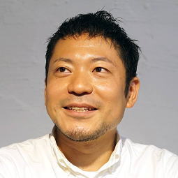 「神の唄」監督　渡辺真也