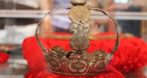 Una de las coronas de la Virgen de Cupilco