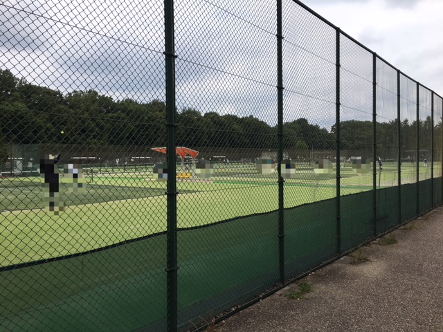 小幡緑地＿西園テニスコートなどのスポーツ施設