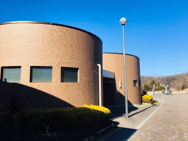 鞍ヶ池公園＿トイレ・授乳室・駐車場