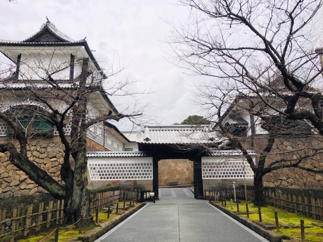 金沢城（金沢城公園）へのアクセス