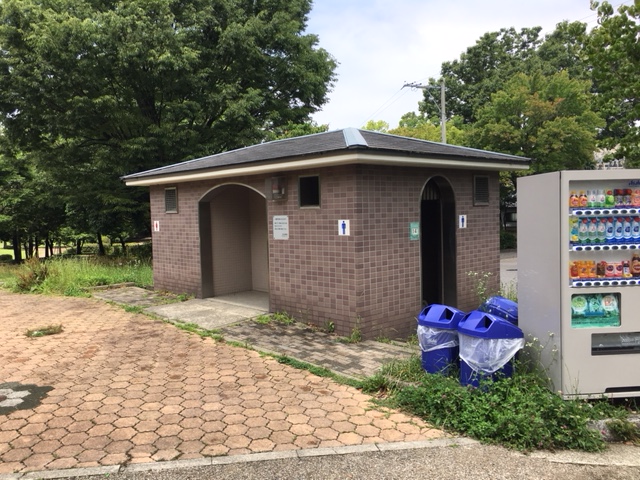 平和公園＿トイレ・授乳室・駐車場