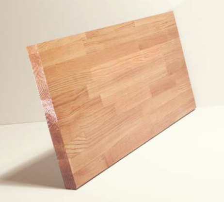 Panneau de bois à entailles multiples