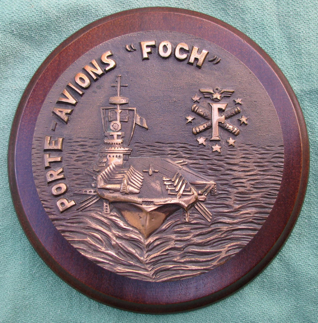 LOT PIN'S THEME porte avion foch armée de l'air militaria EUR 3,00
