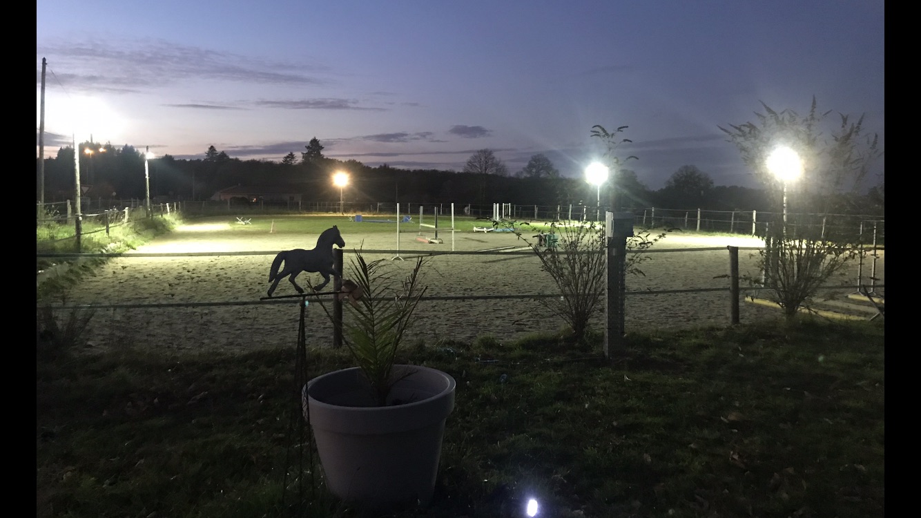 Carriere éclairée pour les cours du soir