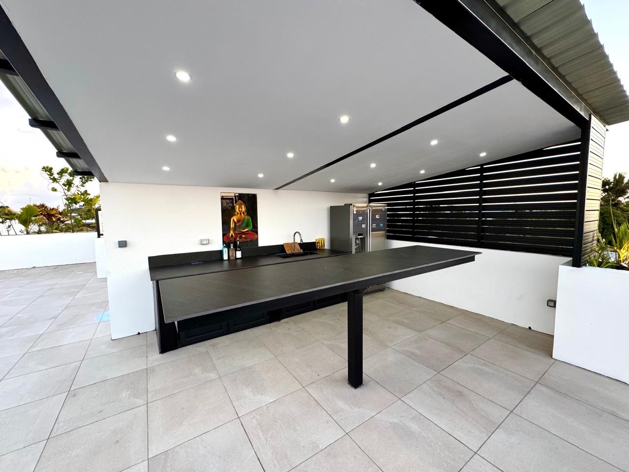 achat et vente immobilier Île Maurice VILLA PENTHOUSE + bureaux d'exception cap malheureux grand baie