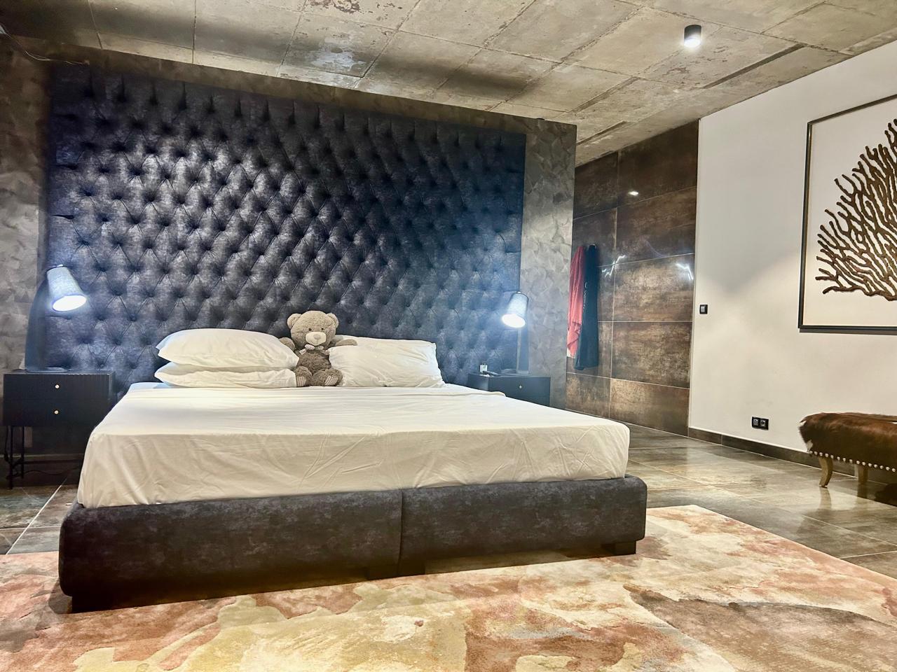 achat et vente immobilier Île Maurice VILLA PENTHOUSE + bureaux d'exception cap malheureux grand baie