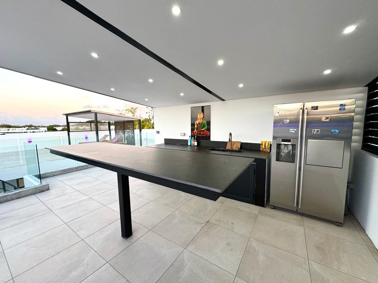 achat et vente immobilier Île Maurice VILLA PENTHOUSE + bureaux d'exception cap malheureux grand baie