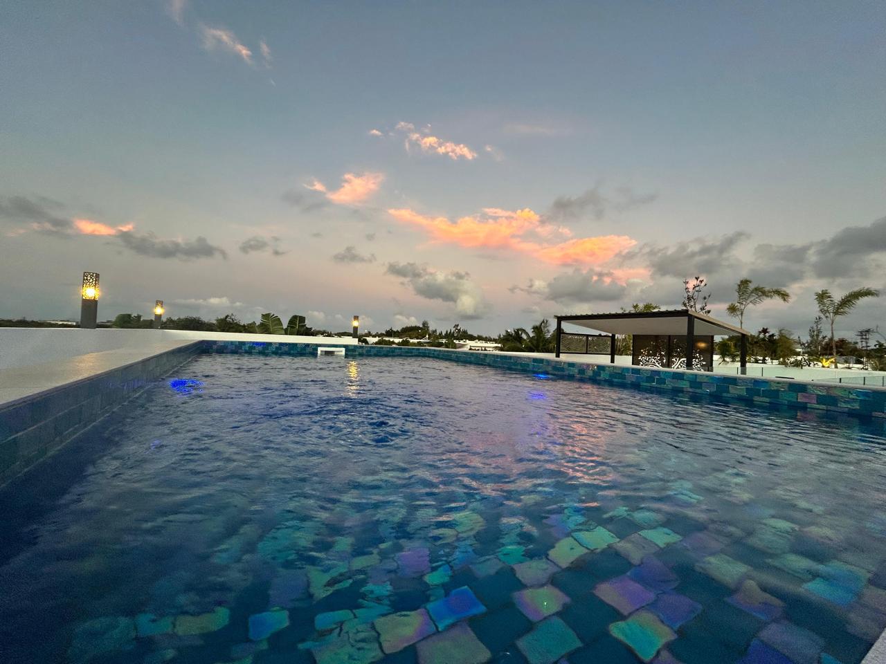 achat et vente immobilier Île Maurice VILLA PENTHOUSE + bureaux d'exception cap malheureux grand baie