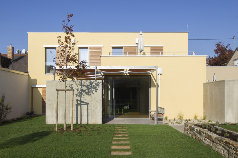 Einfamilienhaus in Deutsch Wagram; Bauherr: privat; Baubeginn: 7/2014; Fertigstellung: 09/2015