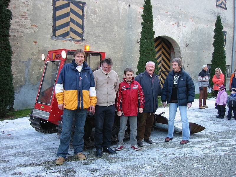 Vorstellung im Schlosshof