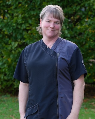 Nicole Kampinjon - Hundesalon zur alten Ems in Rhede (Ems)