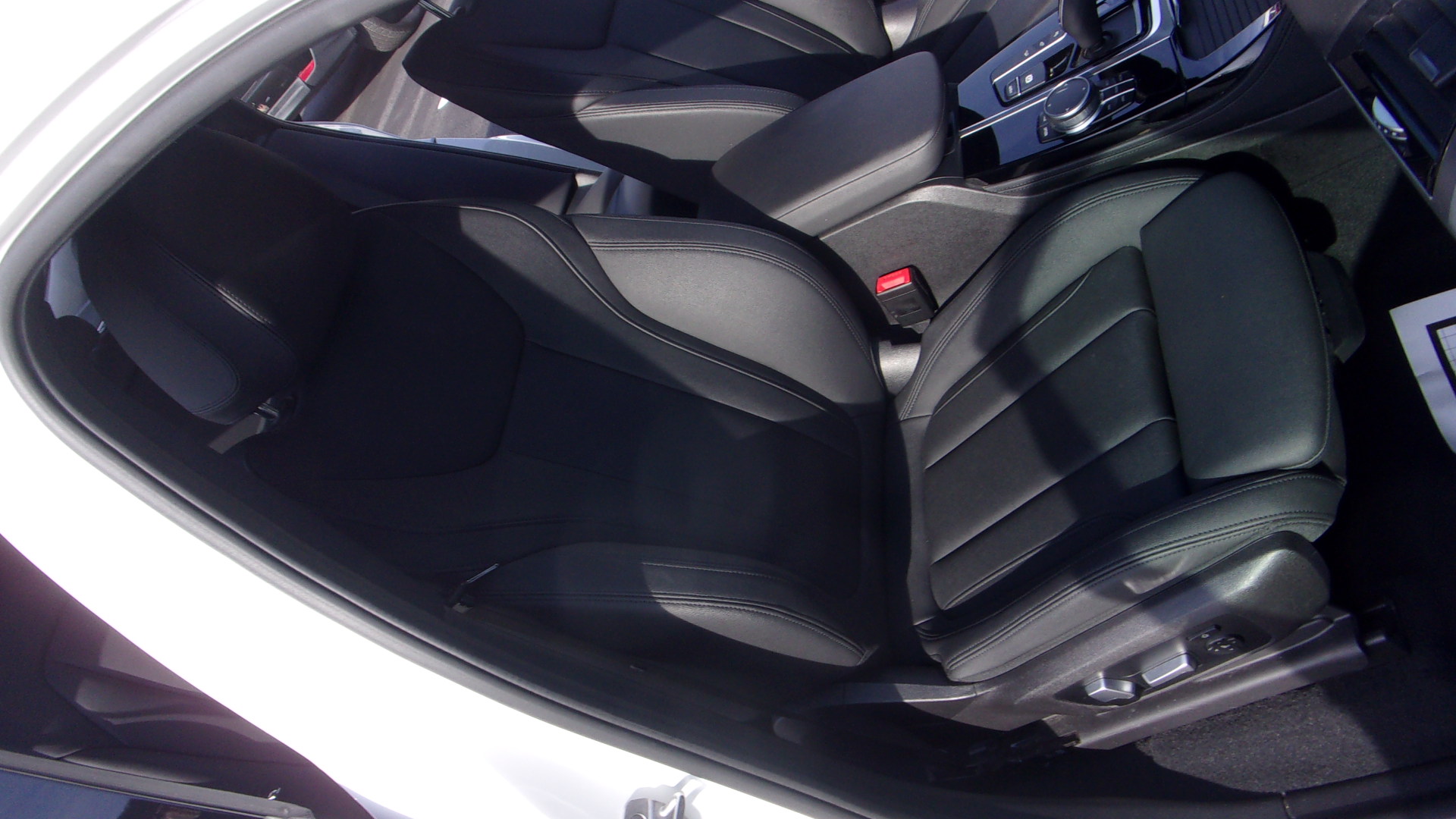 2021 BMW X4 30i - Photo 29