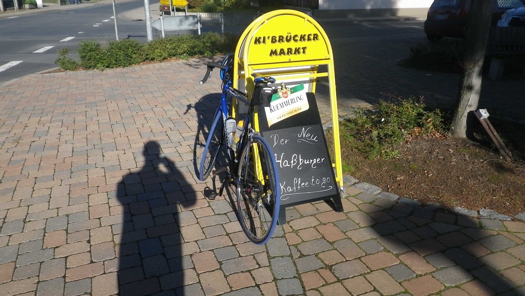 Morgens halb zehn...und der Hassburger lachet einen schon an..