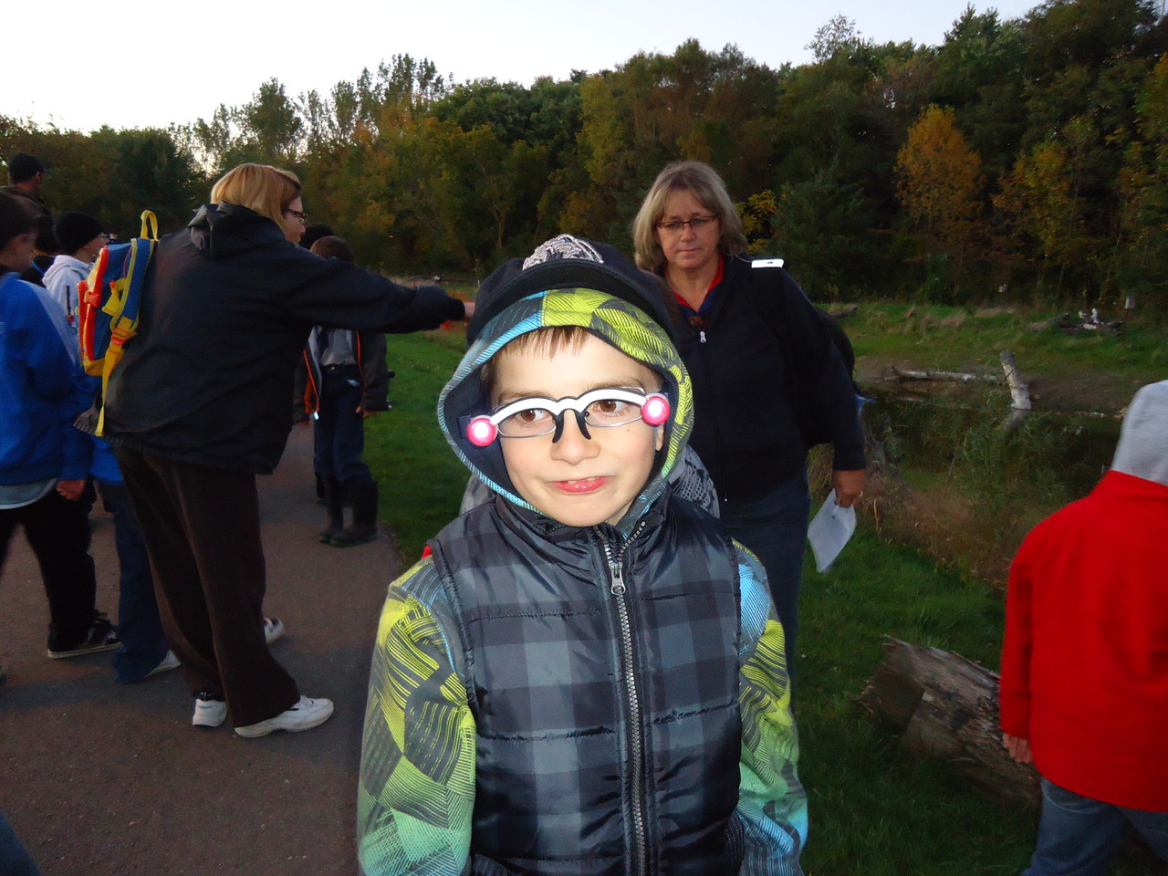 Fall Nature Hike with Cubs