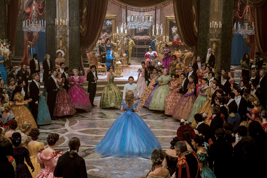 Cinderella - Lily James - Disney - kulturmaterial