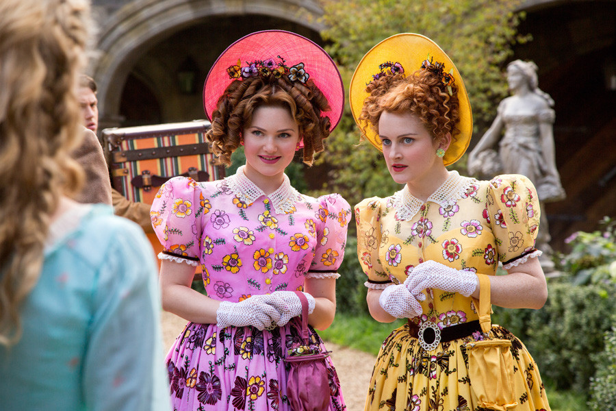 Cinderella - Holliday Grainger - Sophie McShera - Disney - kulturmaterial