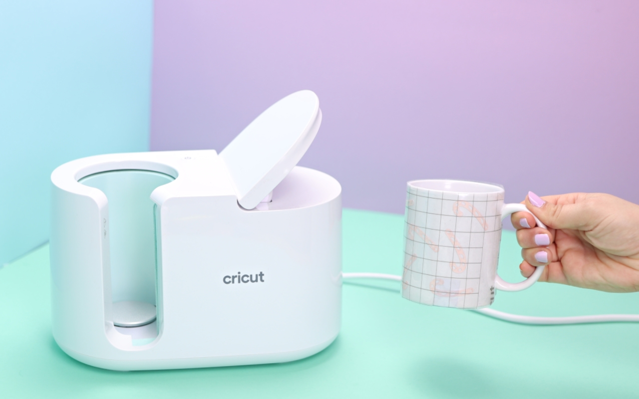 Tassen gestalten mit der Cricut Mug Press