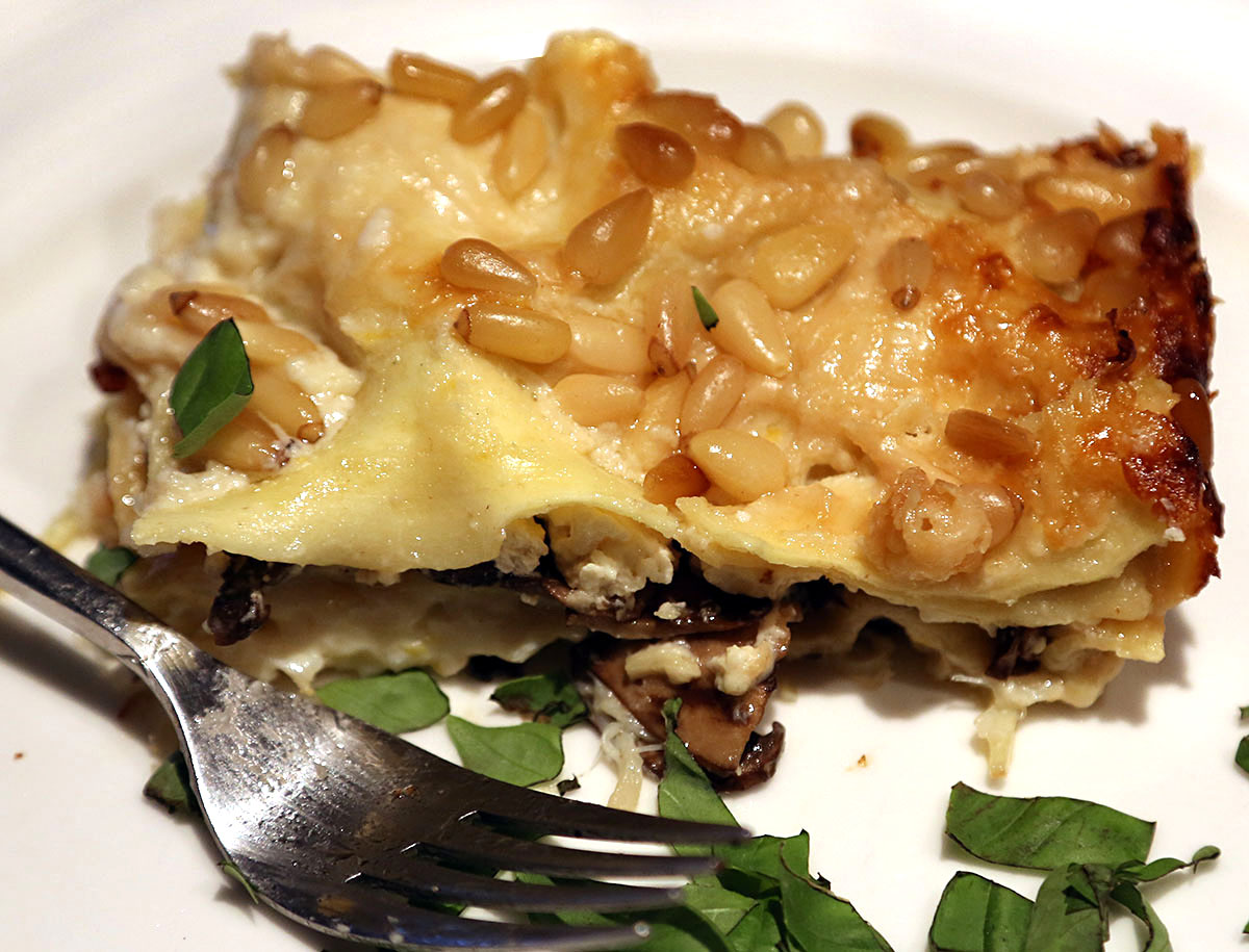 Dungeness Crab Lasagna . . . South Dundas Inbox, photos, fun and food