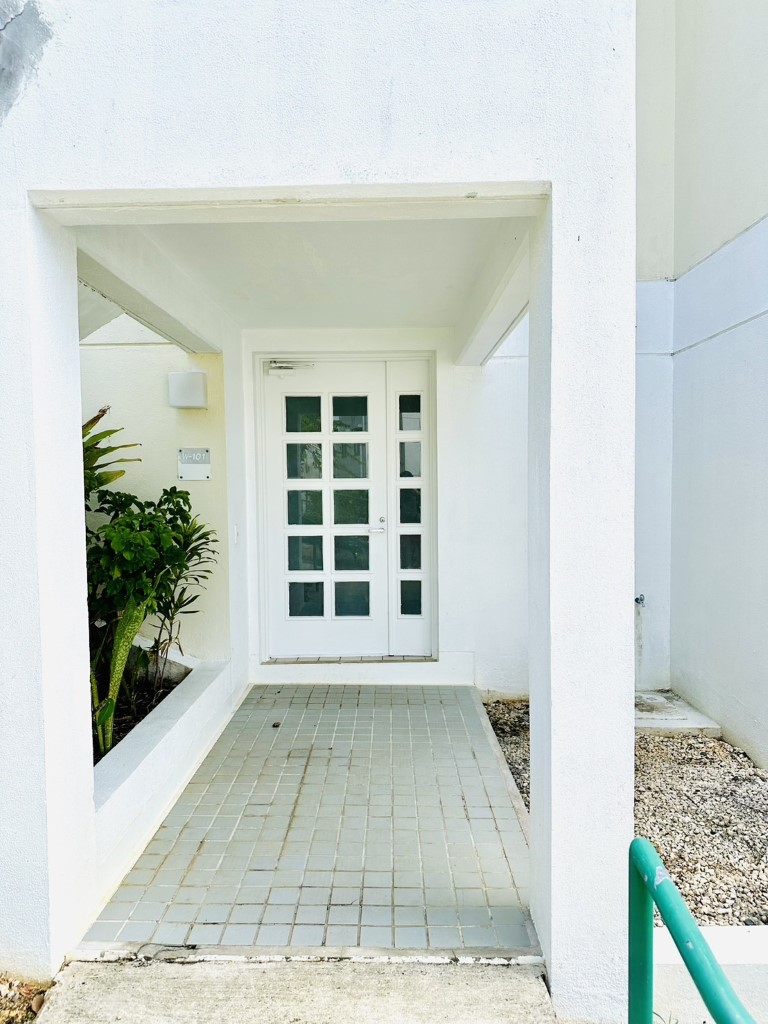 Anaks Ocean View Hill Saipan / c type