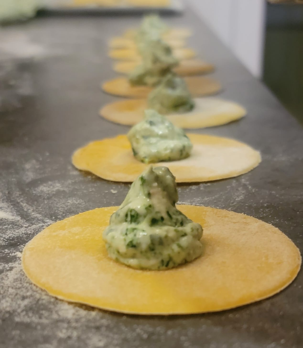 Megalecker: Mit Spinat/Ricotta-Füllung, Lachs oder Bolognese....