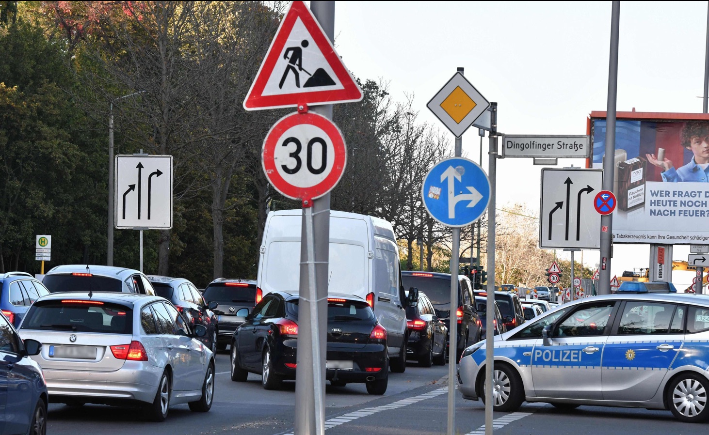 Wegen Brückenbau: Blumberger Damm eine Woche lang gesperrt