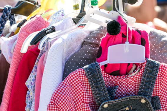 Tipp 14: Second-Hand-Markt für Kindersachen | So, 8. September, 14.30 bis 17.30 Uhr | Pestalozzi-Treff, Pestalozzistraße 1a | © STUDIO GRAND WEB – Fotolia.com