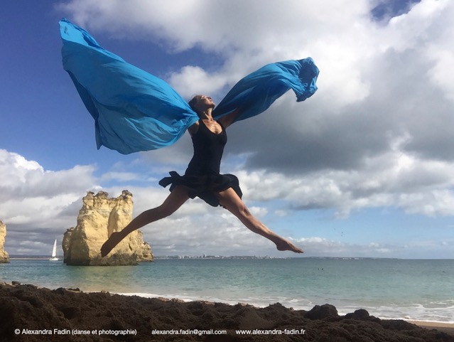 Danse en bleu à Lagos Portugal