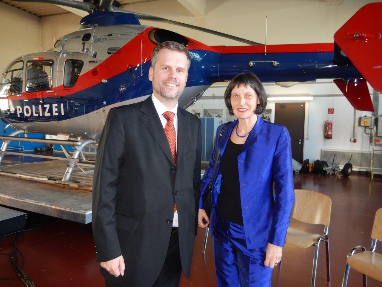 Mag. Peter Weichselbaum, Mag. Stefanie Grüssl