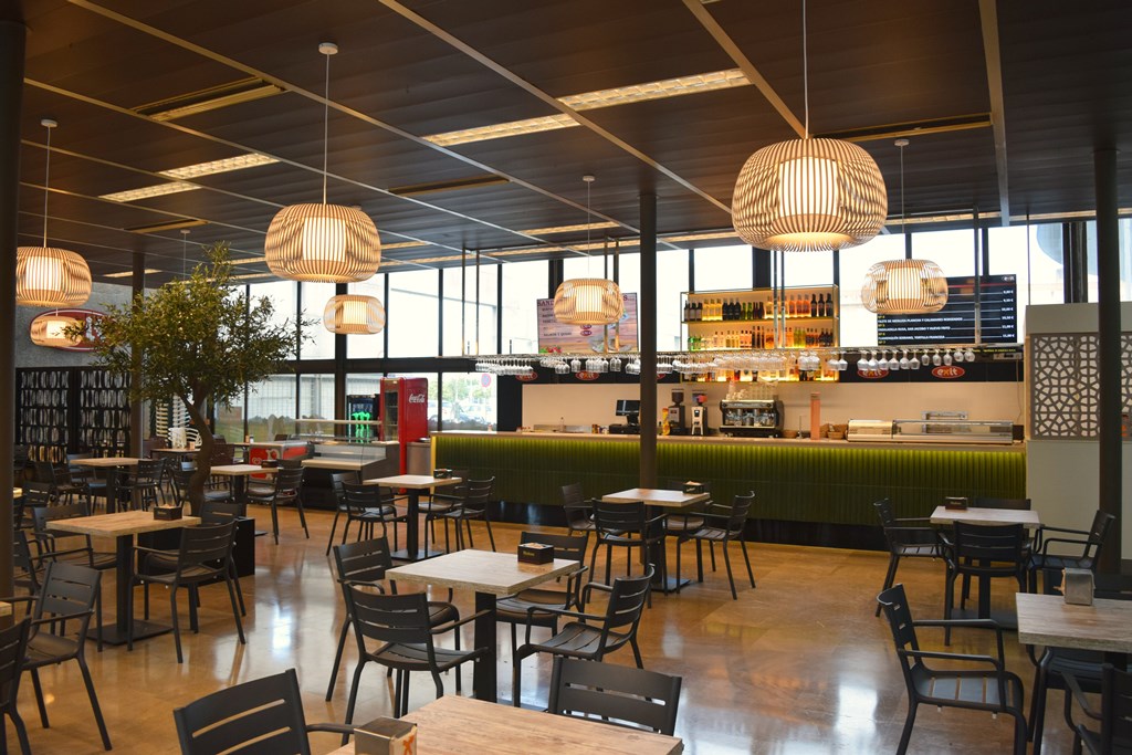 Reformas de restaurantes en estaciones y Aeropuertos